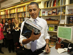 Presidenti Obama eshte i zene, po blen librin e Star Wars...