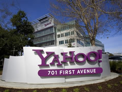 Administratori i Yahoo-s me diplome falso