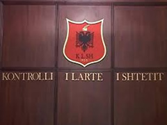 'Lufta e ftohte' mes Tatimeve dhe Kontrollit te Larte te Shtetit