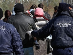 Shtyrja e lejeve te qendrimit, nuk lejohet dalja jashte Greqise