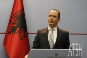 Bushati: Nxisim autoritetet ne Maqedoni per transparence, ngjarja te mos perdoret etnikisht